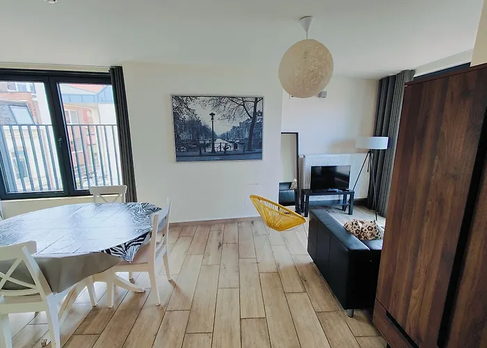 Ladeuze Szálloda Leuven