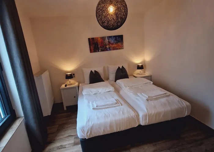 Szálloda Ladeuze 2*